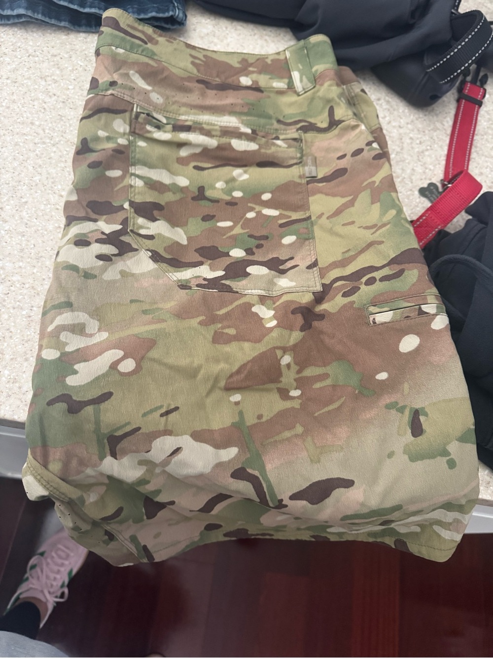Men's Camouflage Cargo Shorts - Green Camo
